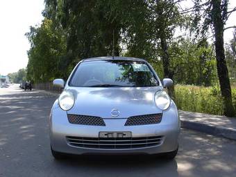 2002 Nissan March Pictures
