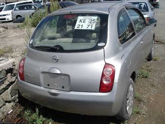 2002 Nissan March Photos