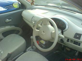2002 Nissan March Pics