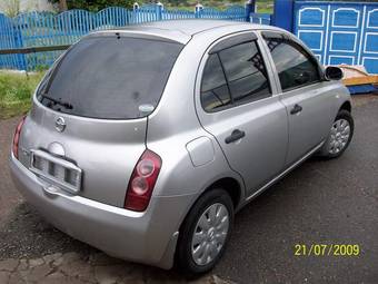 2002 Nissan March Pictures