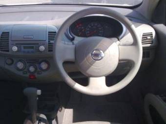 2002 Nissan March Photos