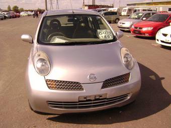 2002 Nissan March Pictures