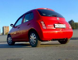 2002 Nissan March Pictures