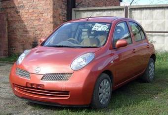 2002 Nissan March Pictures