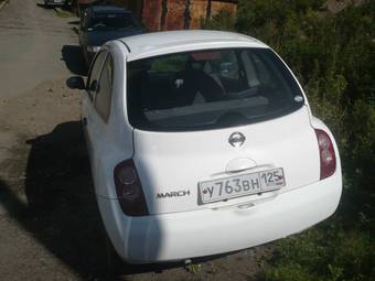 2002 Nissan March Pictures