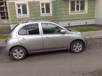 2002 Nissan March Photos