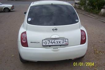 2002 Nissan March Pictures