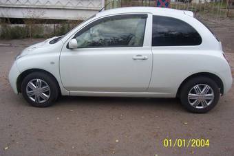 2002 Nissan March Photos