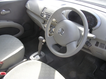 2003 Nissan March