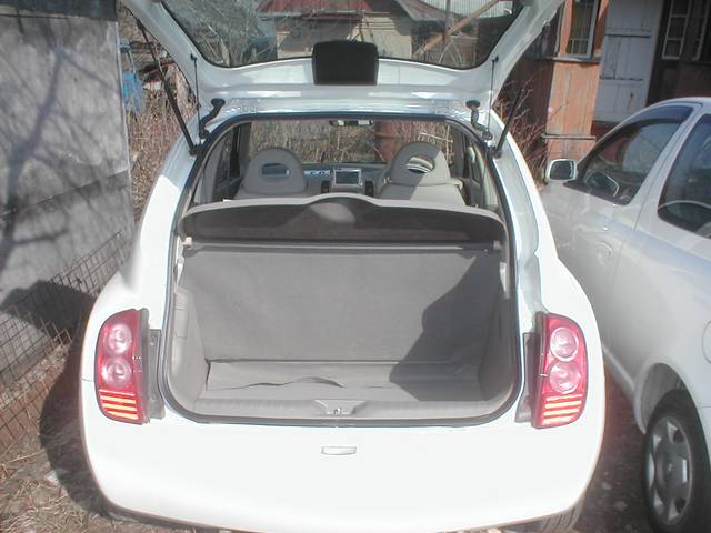 2003 Nissan March