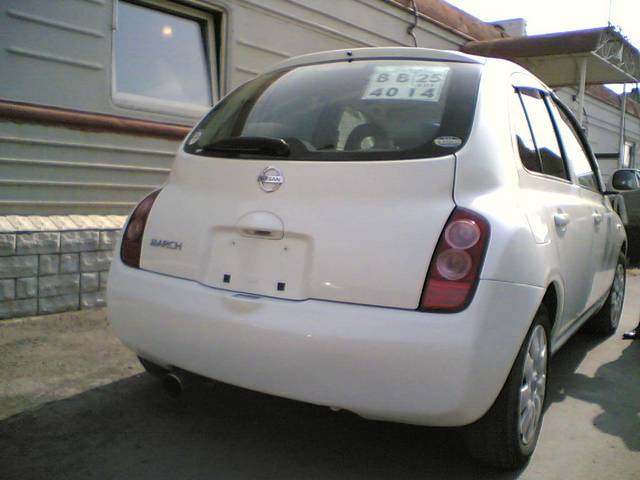 2003 Nissan March