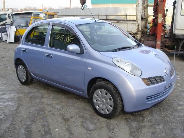 2003 Nissan March