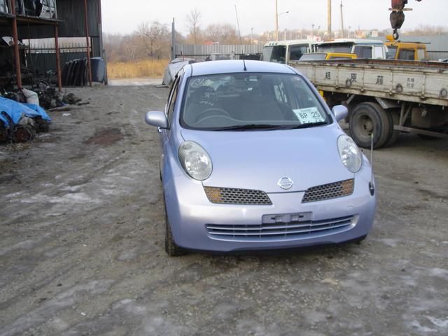 2003 Nissan March