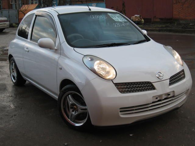2003 Nissan March