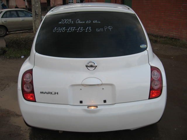 2003 Nissan March