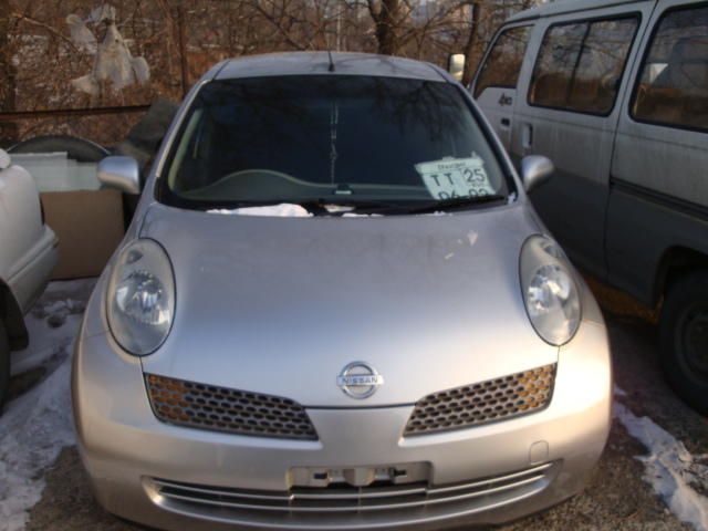 2003 Nissan March