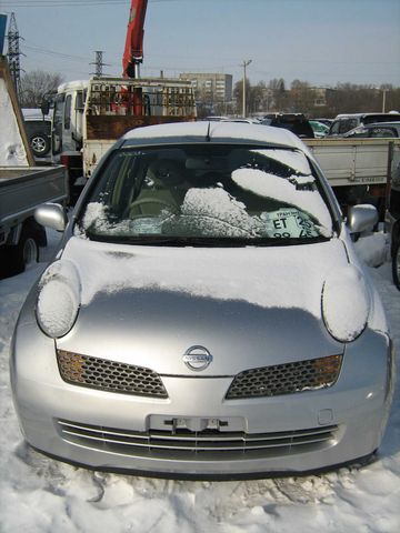 2003 Nissan March
