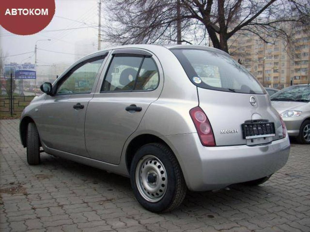 2003 Nissan March