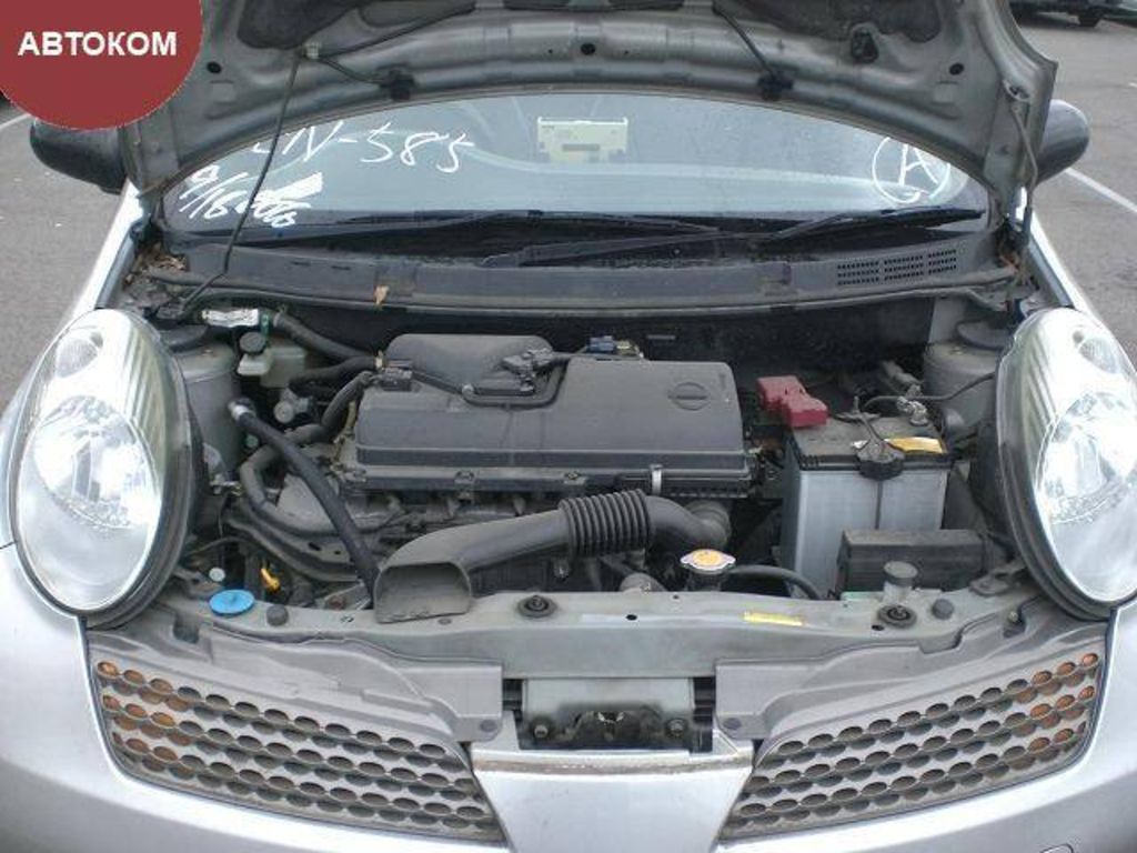 2003 Nissan March