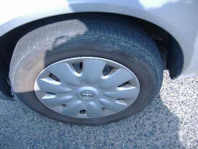 2003 Nissan March