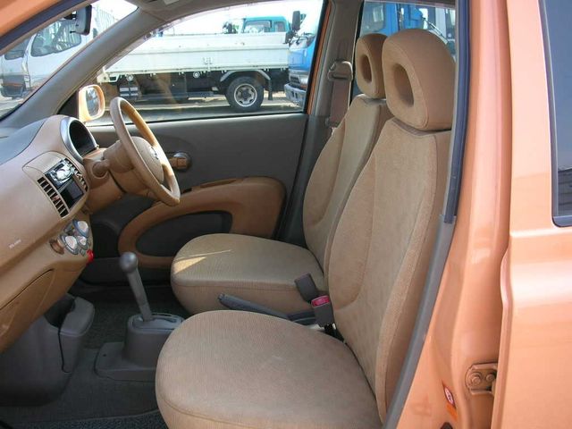 2003 Nissan March