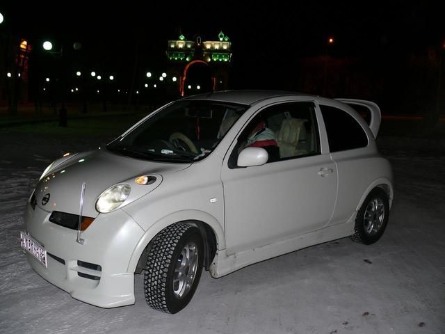 2003 Nissan March