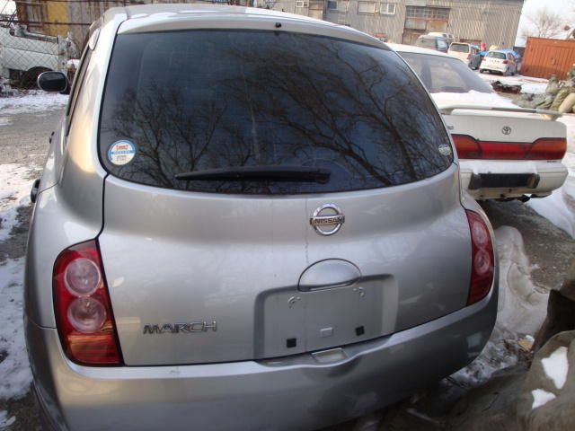 2003 Nissan March