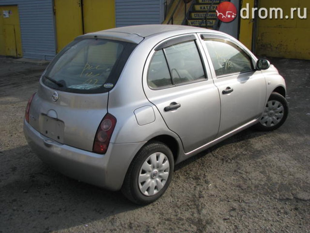 2003 Nissan March