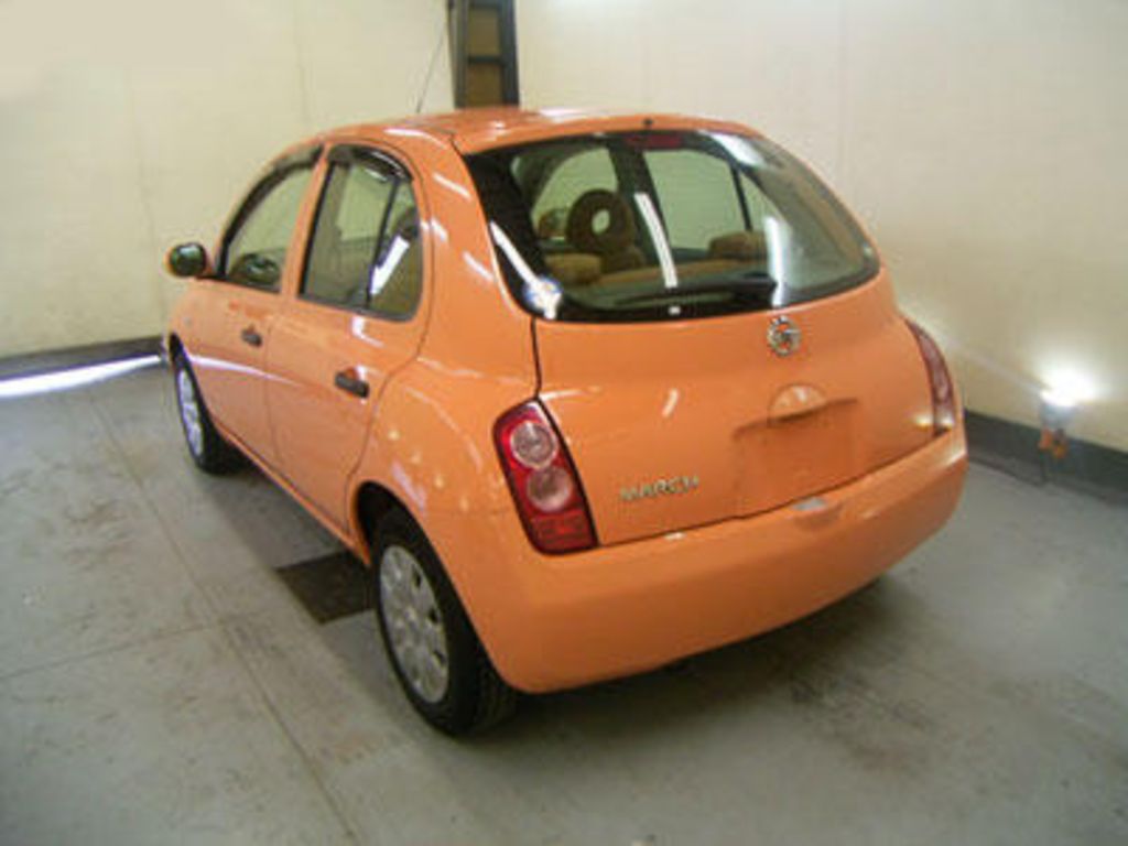 2003 Nissan March