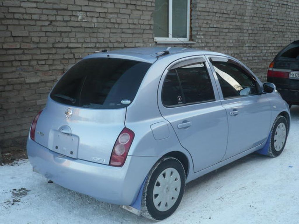 2003 Nissan March