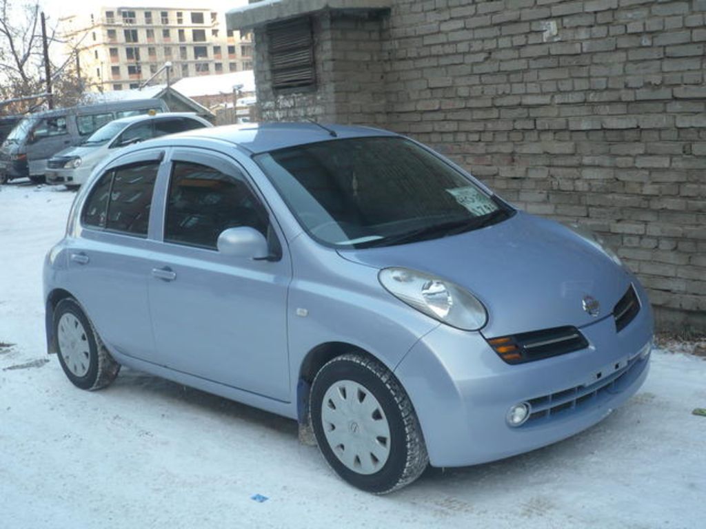 2003 Nissan March