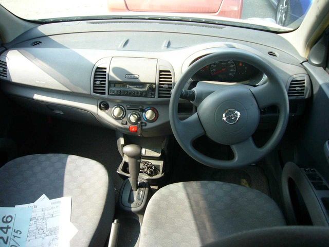 2003 Nissan March