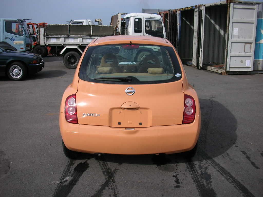 2003 Nissan March