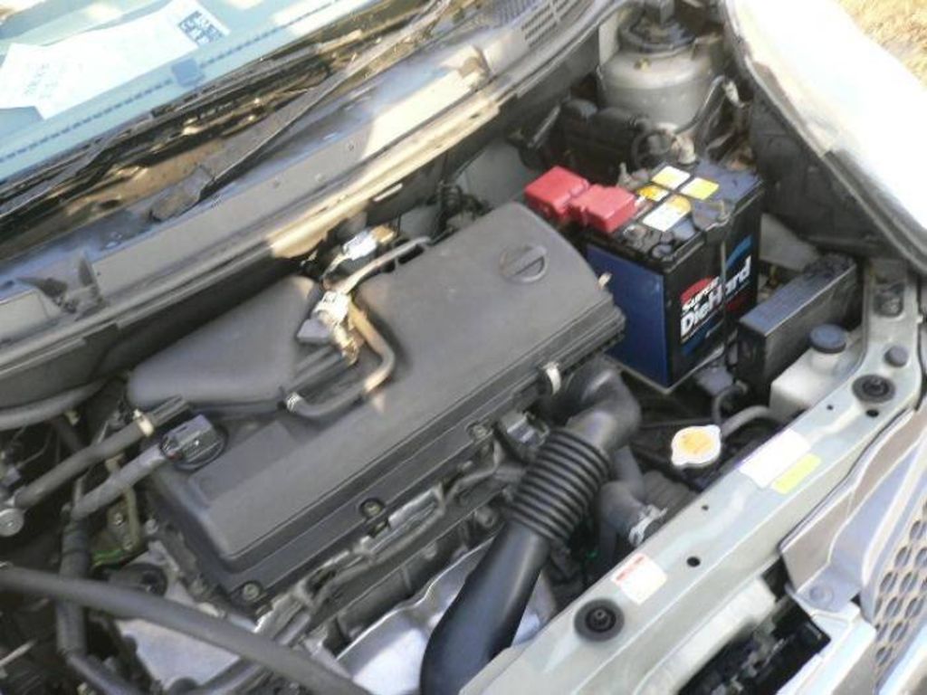 2003 Nissan March