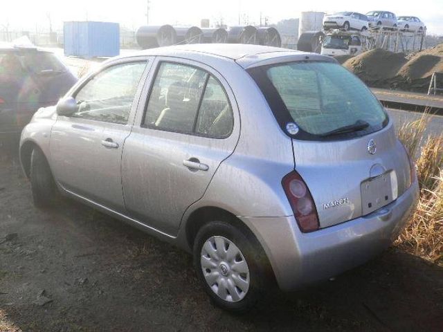 2003 Nissan March