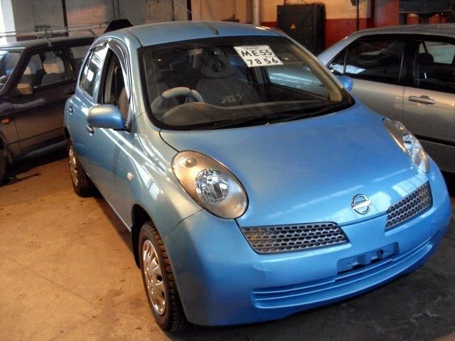 2003 Nissan March