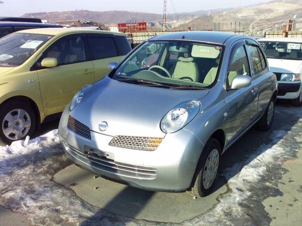 2003 Nissan March