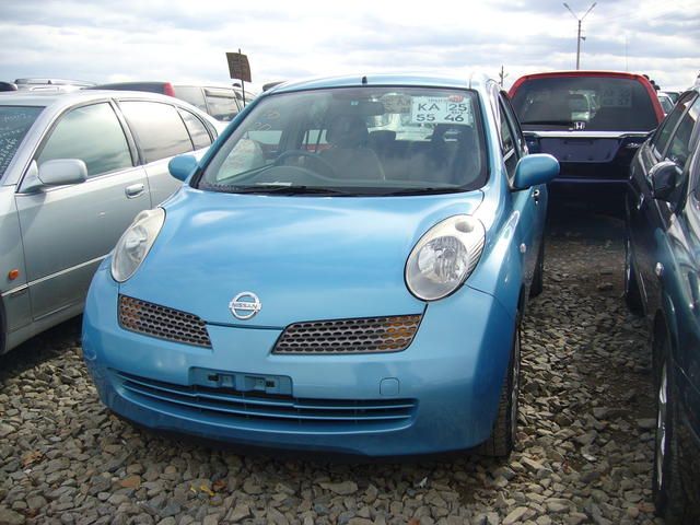 2003 Nissan March