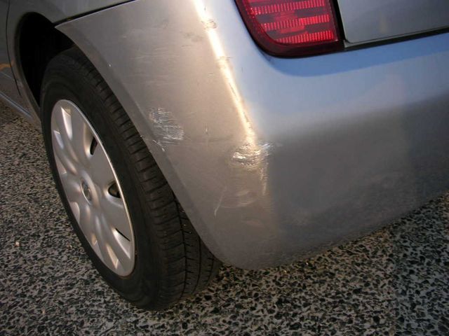 2003 Nissan March