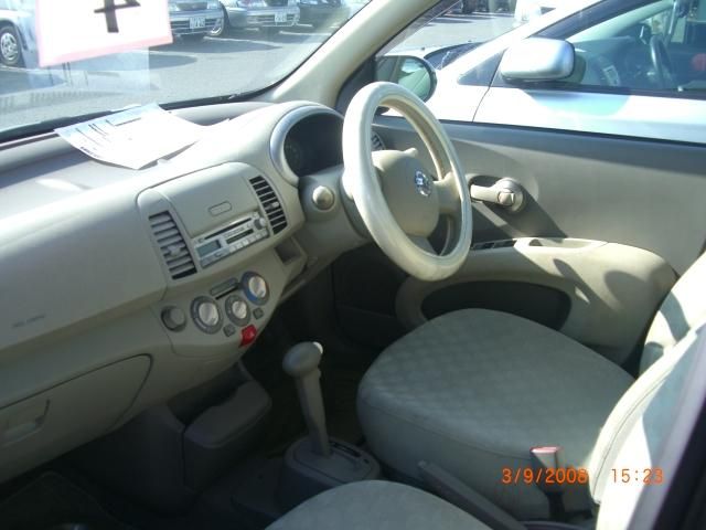 2003 Nissan March