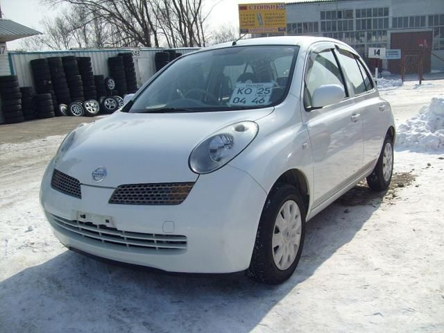 2003 Nissan March