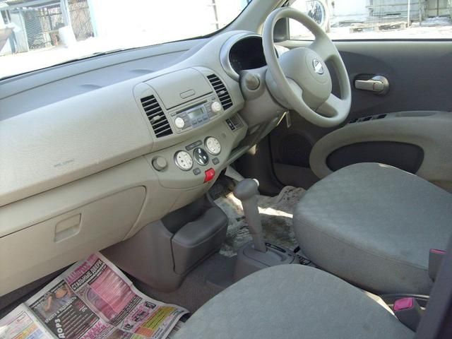 2003 Nissan March