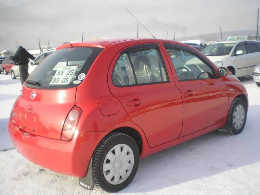 2003 Nissan March