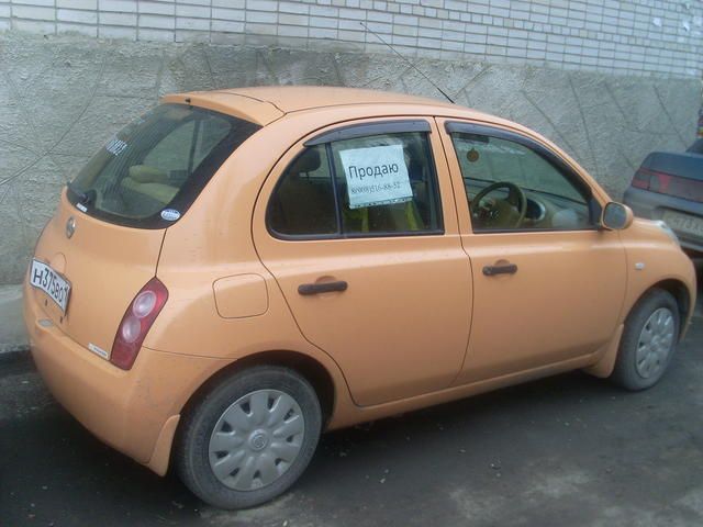 2003 Nissan March