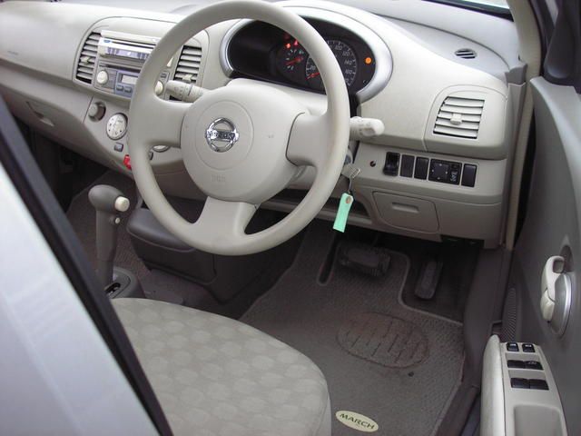 2003 Nissan March