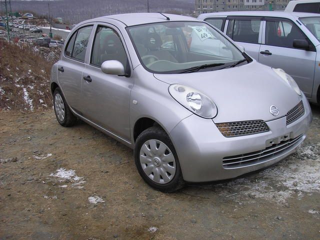 2003 Nissan March