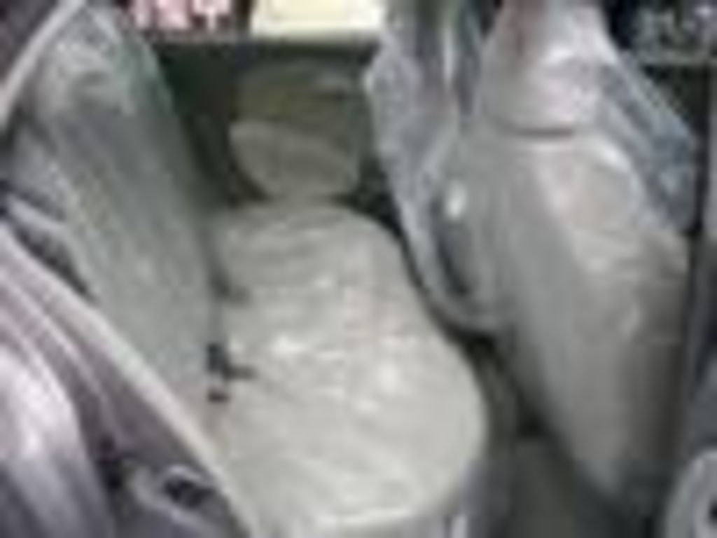 2003 Nissan March