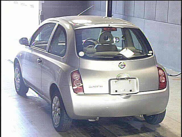 2003 Nissan March