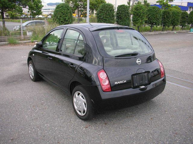 2003 Nissan March
