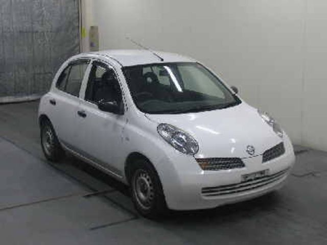 2003 Nissan March